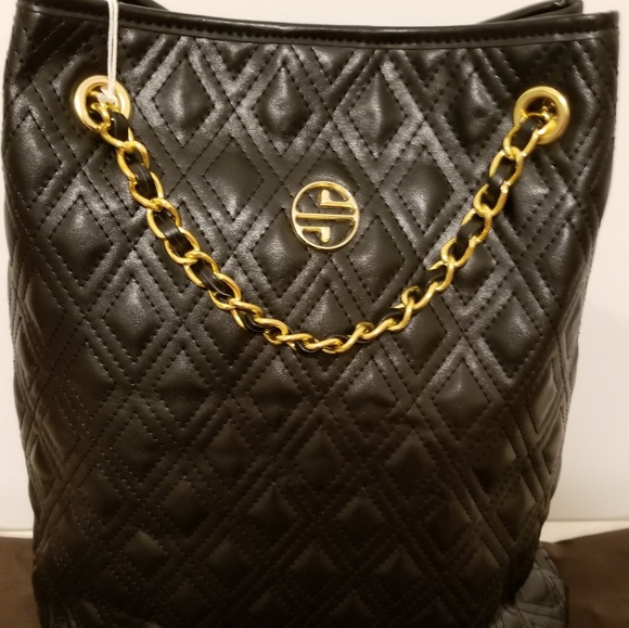 Backpack - Picture 2 of 8